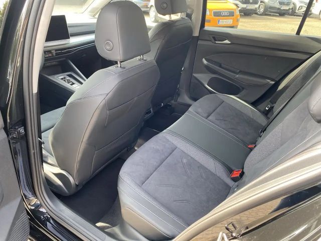 Volkswagen Golf DSG Life Variant