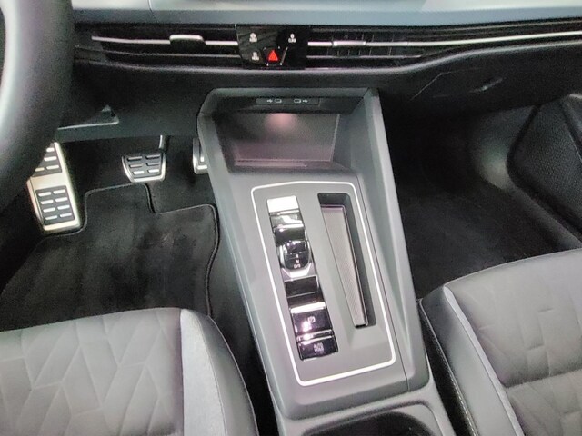 Volkswagen Golf 1.5 eTSI DSG Golf VIII