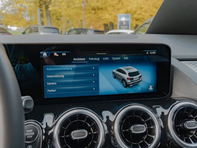 Mercedes-Benz GLA 180 Progressive