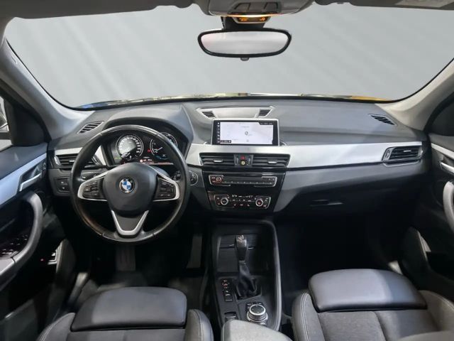 BMW X1 25 e Navi LED  Rückfahrkamera Park-Assistent
