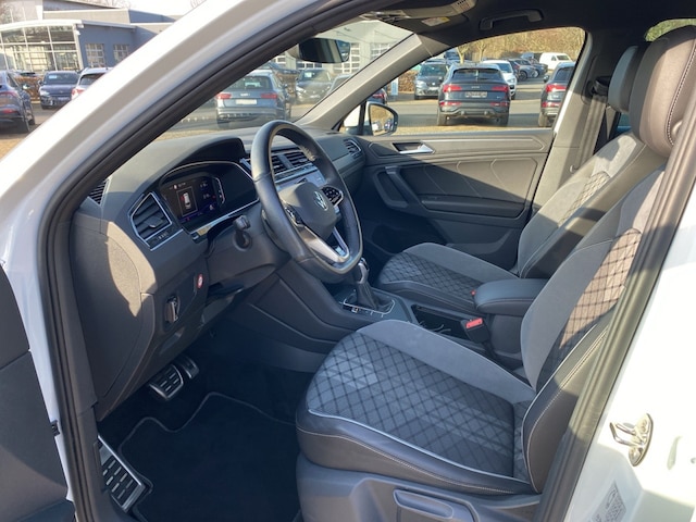 Volkswagen Tiguan 1.5 TSI DSG R-Line