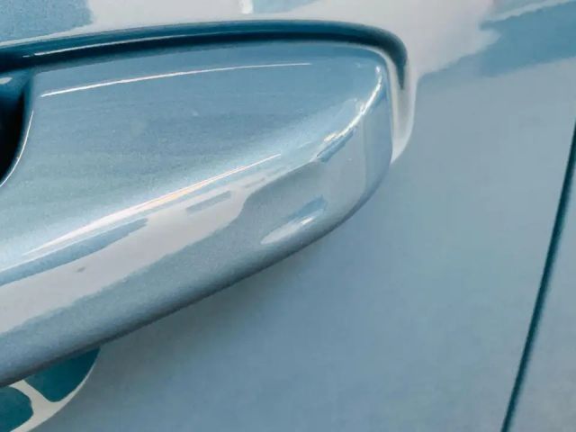 Volvo XC40 B3 B Aut. ACC BLIS PILOT 360° LED NAVI Shzg