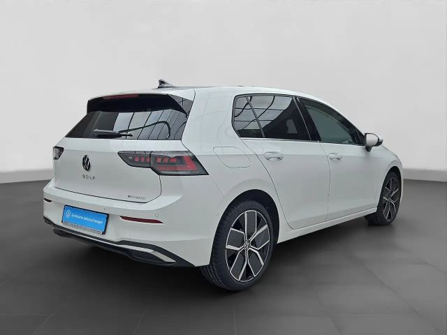 Volkswagen Golf 1.5 TSI Style eHybrid