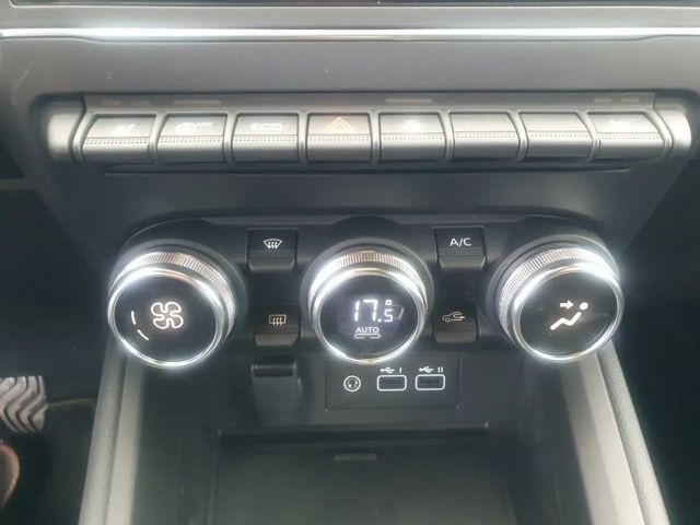 Mitsubishi Colt Intense