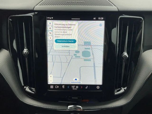 Volvo XC60 AWD Dark Plus