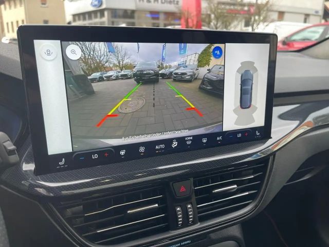 Ford Focus EcoBoost ST Line