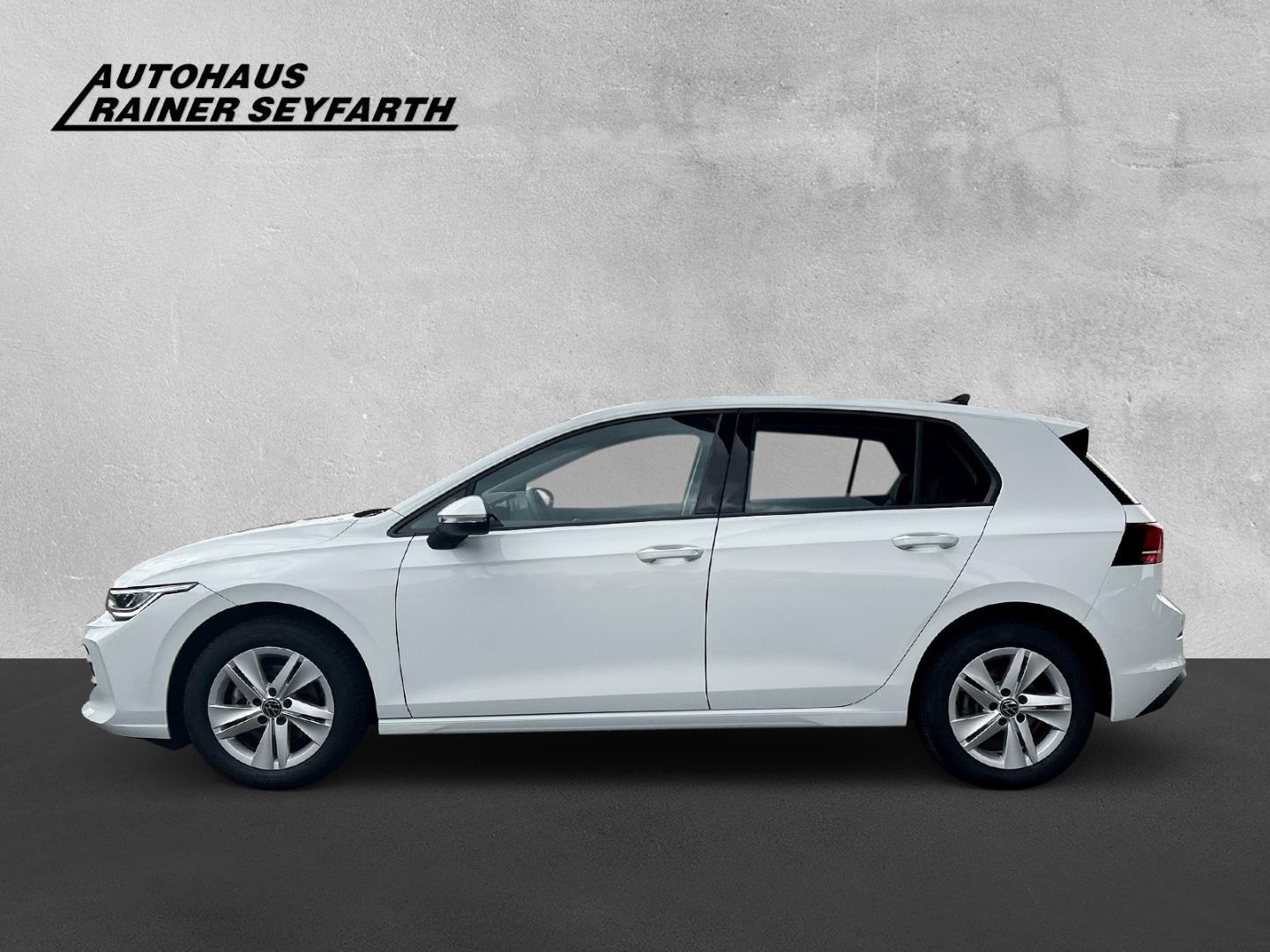 Volkswagen Golf 1.5 eTSI Life