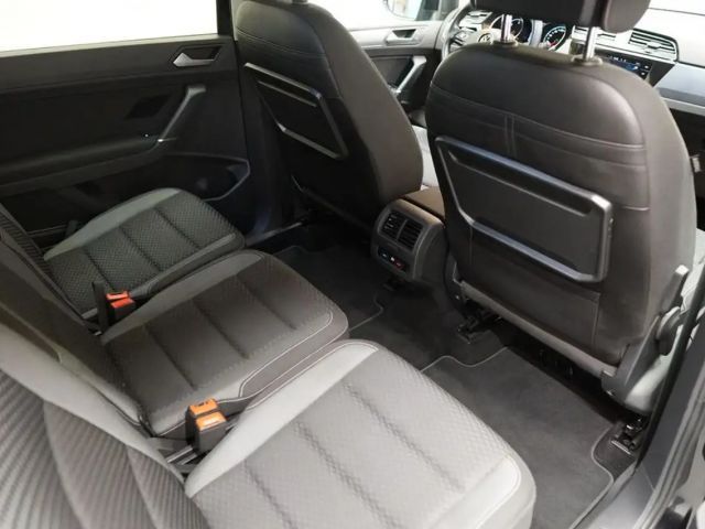 Volkswagen Touran DSG