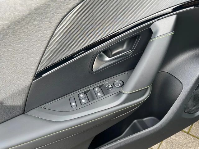 Peugeot E-2008 GT-Line