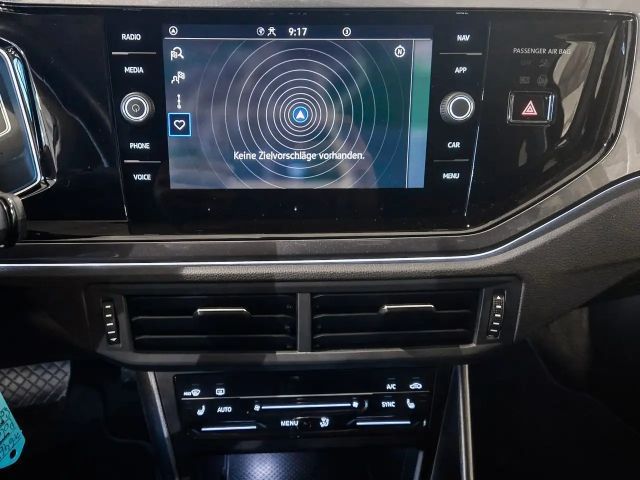 Volkswagen Polo 1.0 TSI DSG Style