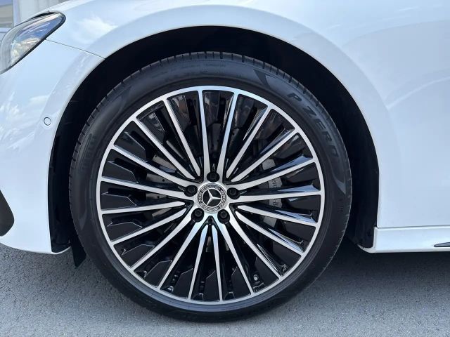 Mercedes-Benz E 220 4MATIC E 220 d Estate