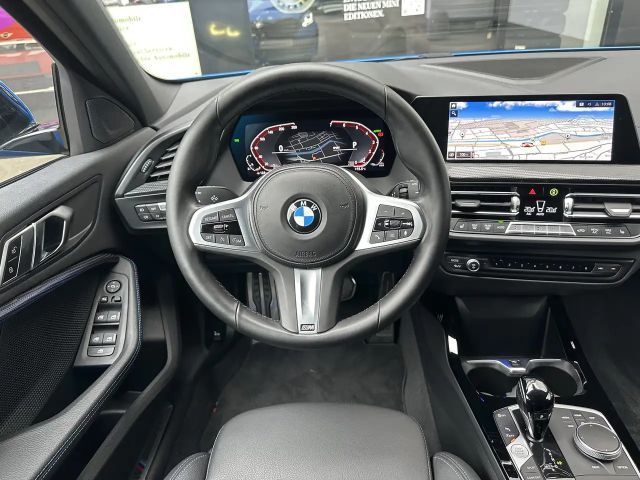 BMW 118 118i M-Sport Sedan