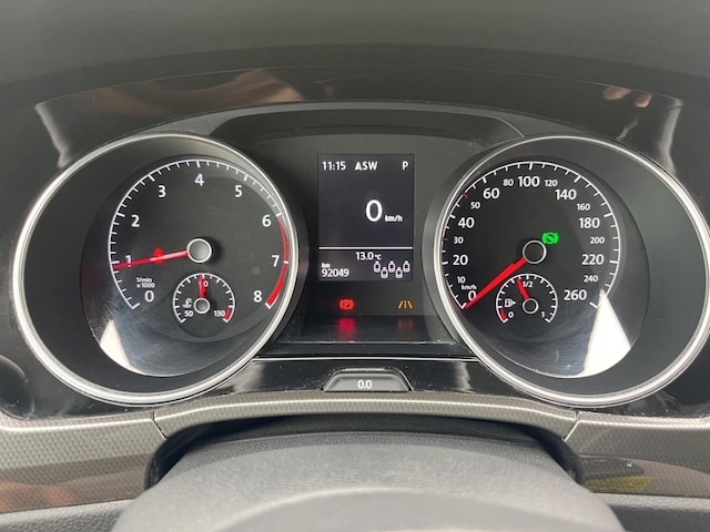 Volkswagen Touran 1.5 TSI IQ.Drive