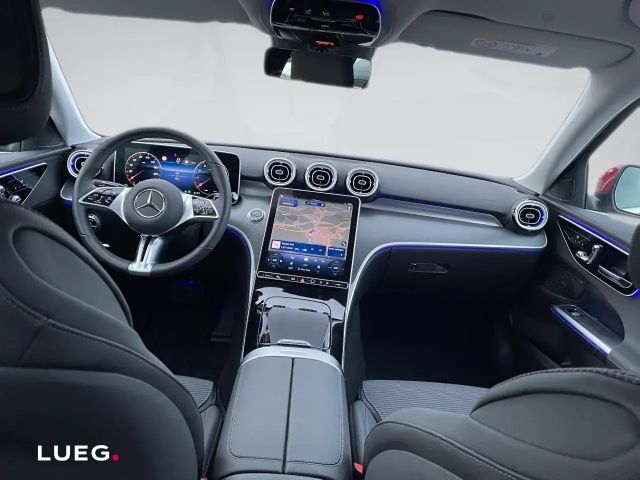 Mercedes-Benz C 200 AVANTGARDE Sedan