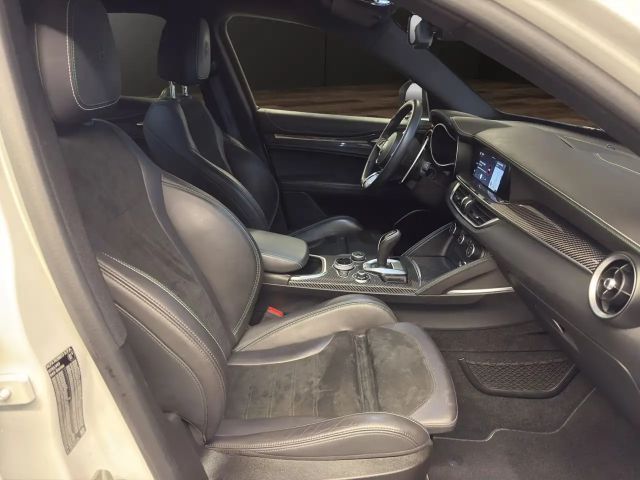 Alfa Romeo Stelvio Quadrifoglio