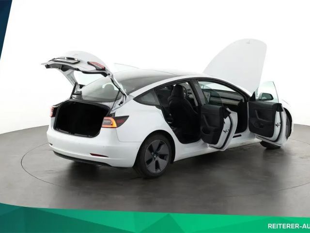 Tesla Model 3 AWD Long Range