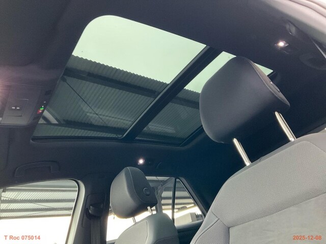 Volkswagen T-Roc 1.5 TSI DSG R-Line Style
