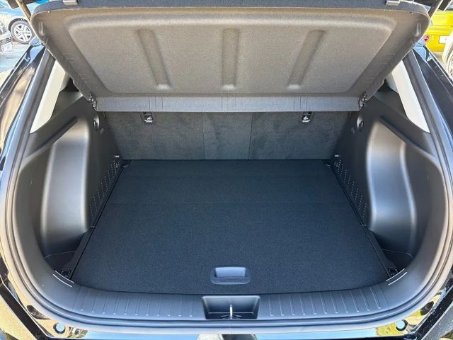 Hyundai Kona 64 kWh Electric