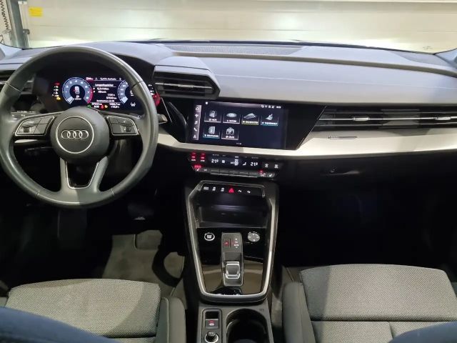 Audi A3 30 TFSI Sedan