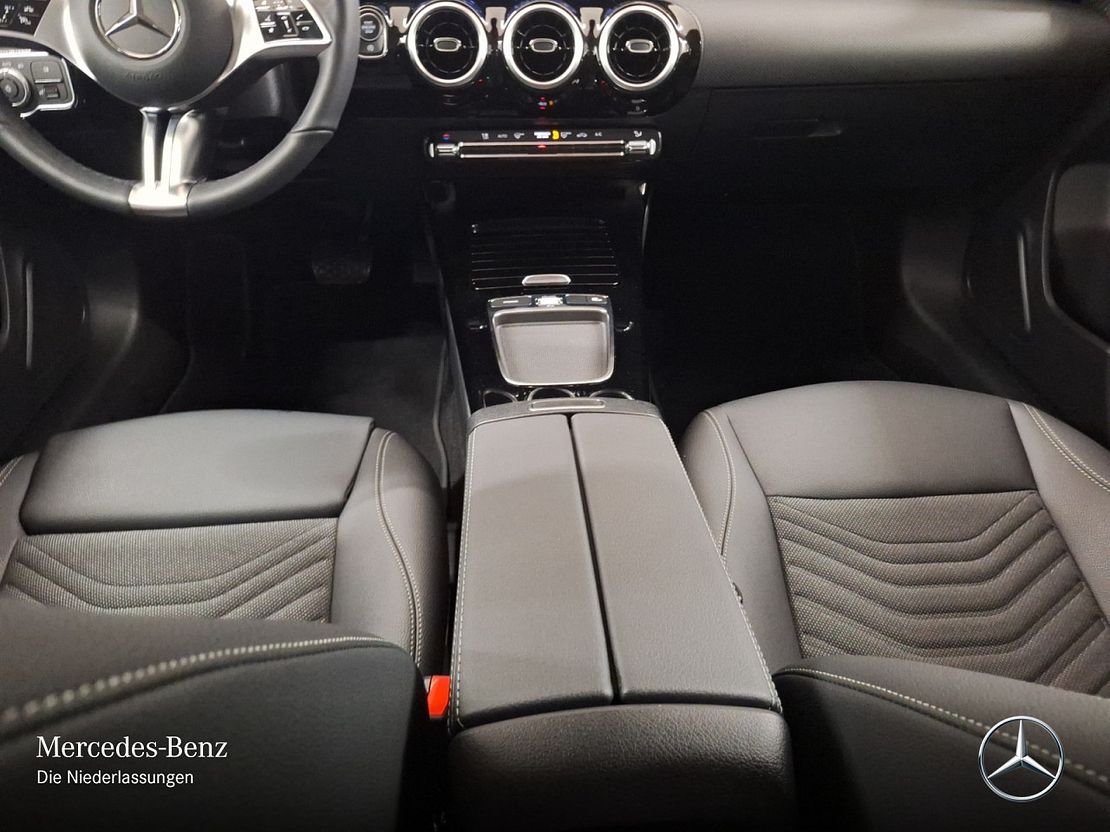 Mercedes-Benz A 180 Progressive