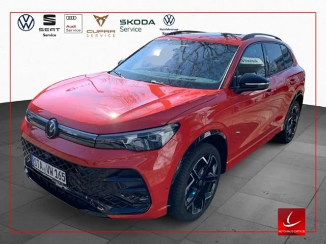Volkswagen Tiguan 4Motion DSG R-Line