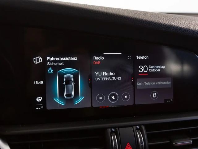 Alfa Romeo Giulia AT8 AWD Q4 Veloce