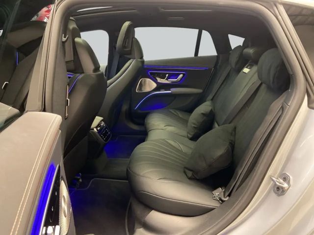 Mercedes-Benz EQS Sedan