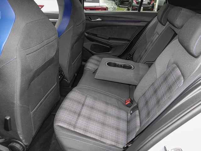 Volkswagen Golf 1.5 eTSI DSG eHybrid