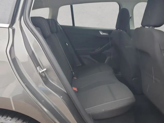 Ford Focus EcoBoost Titanium Wagon