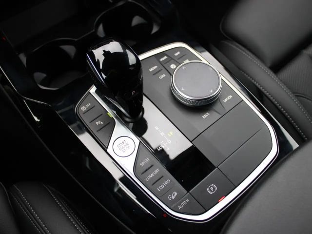 BMW X3 40i Kamera HiFi Lenk+Sitzh.Memory Live+ 20"