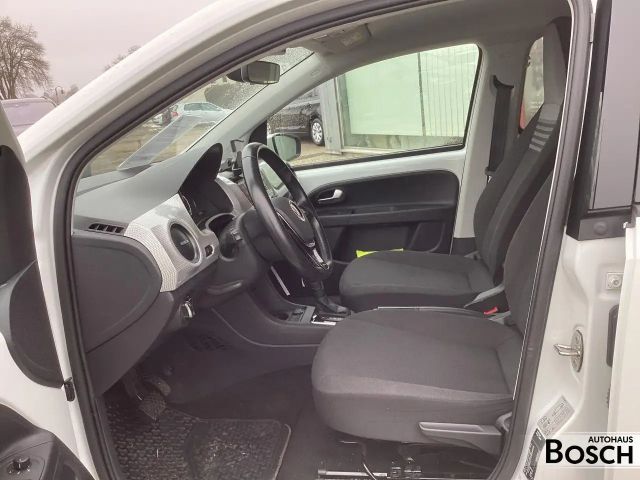 Volkswagen e-up! Plus Style