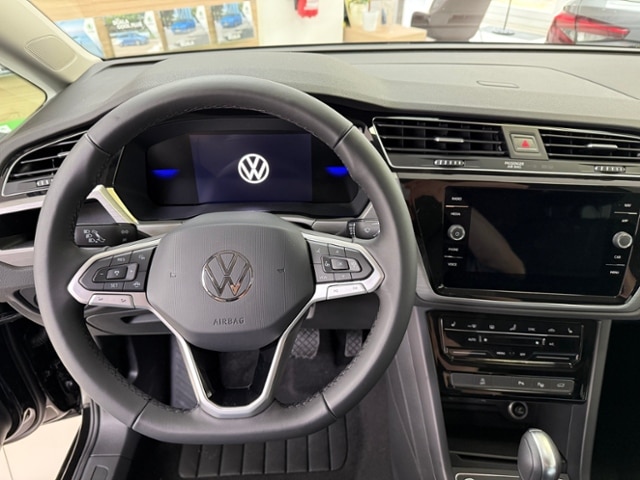 Volkswagen Touran 1.5 TSI DSG