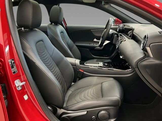 Mercedes-Benz A 180 Progressive