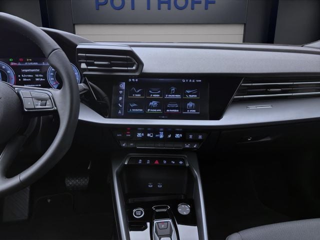 Audi A3 35 TFSI S-Tronic Sedan