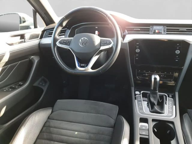 Volkswagen Passat GTE IQ.Drive Variant
