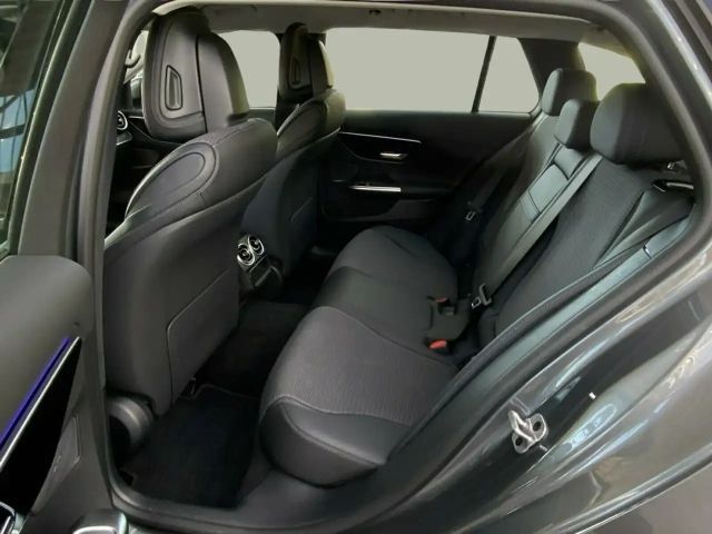 Mercedes-Benz C 180 AVANTGARDE Estate