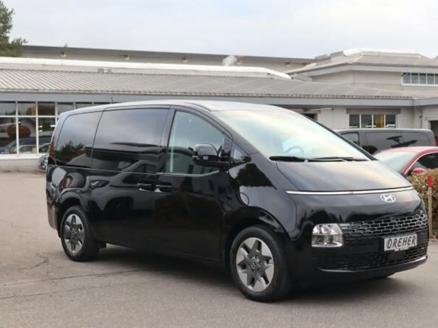 Hyundai Staria Trend