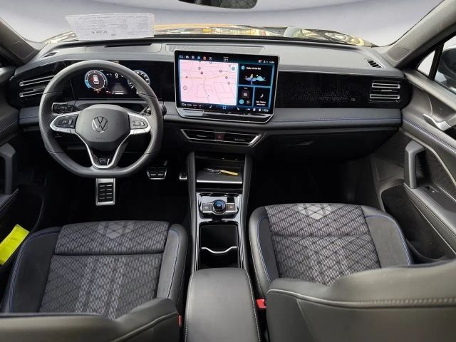 Volkswagen Tiguan 4Motion DSG R-Line Style