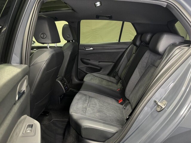 Volkswagen Golf 1.5 eTSI DSG Style