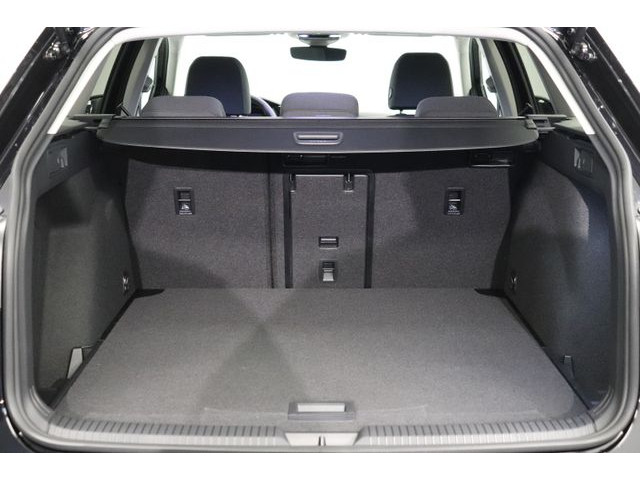 Volkswagen Golf Life Variant