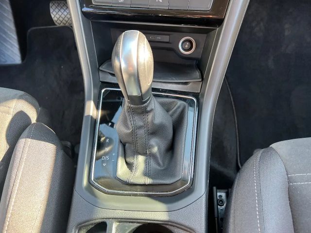 Volkswagen Touran 2.0 TDI Highline