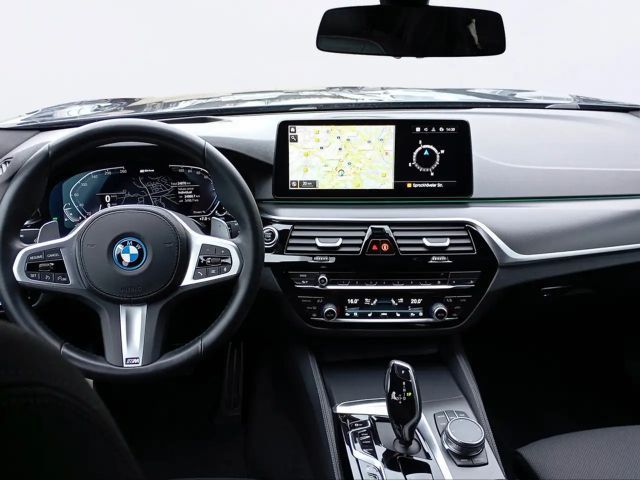 BMW 530 530e M-Sport Touring