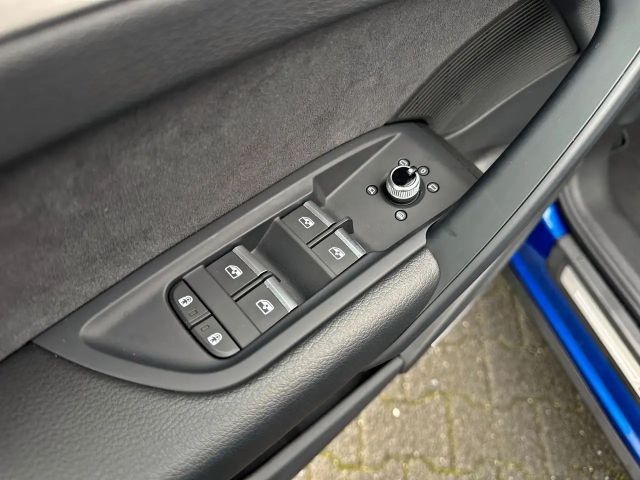 Audi Q5 Quattro S-Line Sportback