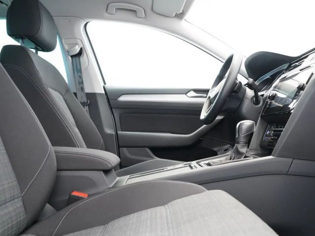 Volkswagen Passat 2.0 TDI Business DSG Variant
