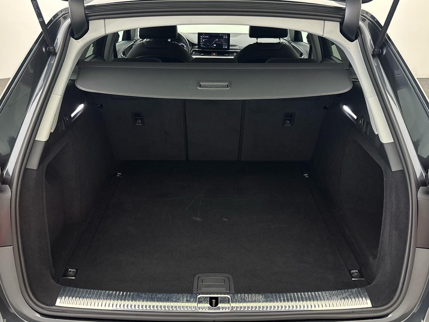 Audi A4 40 TFSI Avant S-Tronic