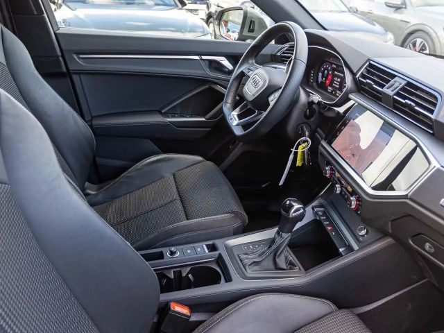 Audi Q3 35 TFSI S-Line S-Tronic