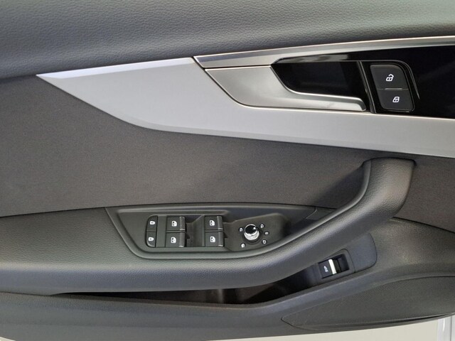 Audi A4 40 TDI Avant Quattro S-Tronic