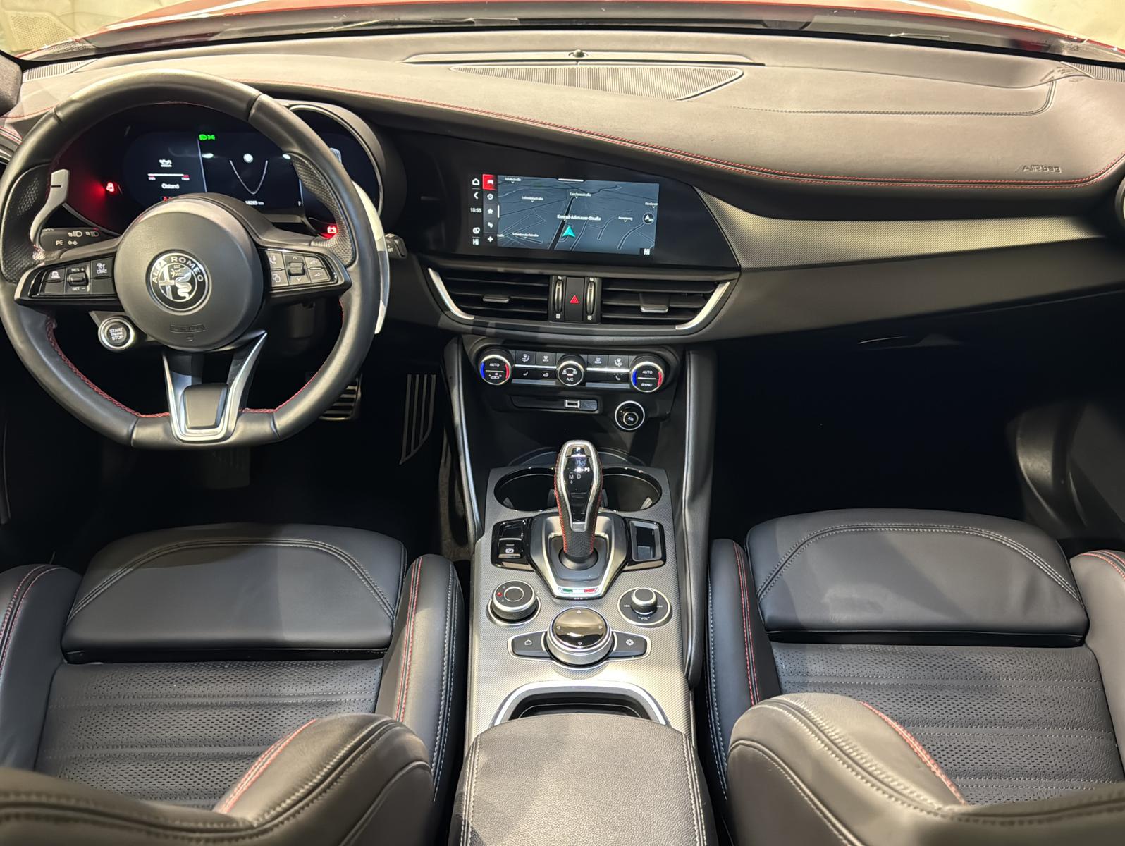 Alfa Romeo Giulia Q4