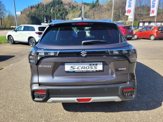 Suzuki S-Cross AllGrip Hybrid