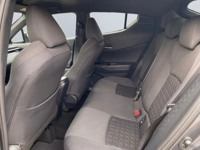 Toyota C-HR Hybride Team D